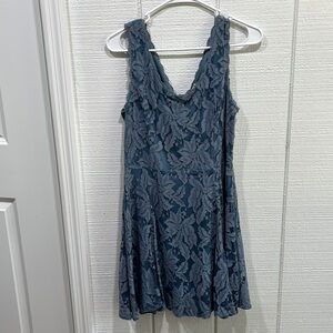 Beautiful blue lace dress, size medium